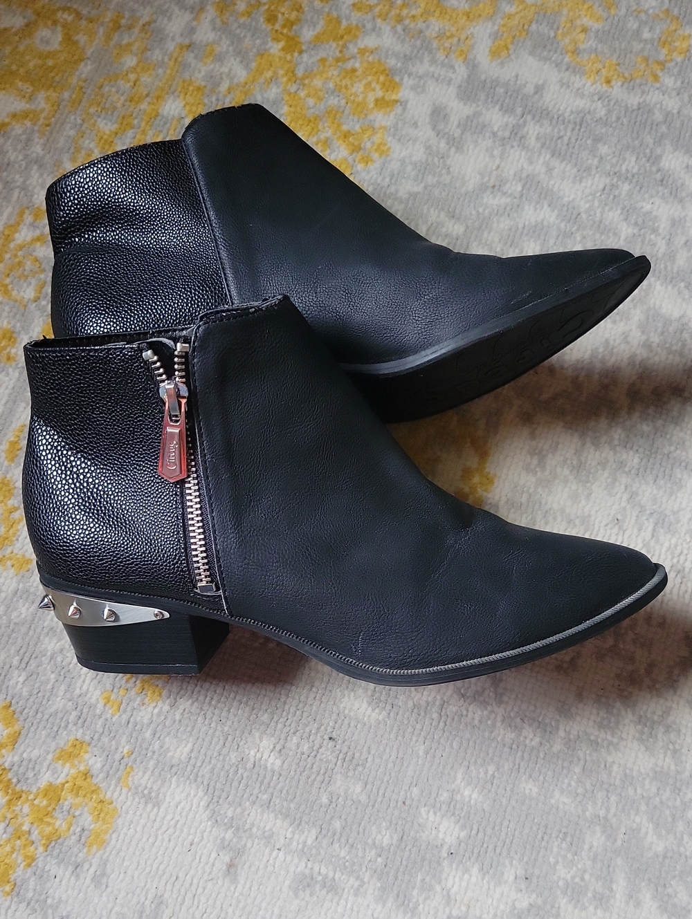 Circus by Sam Edelman Holt Ankle Booties in Black